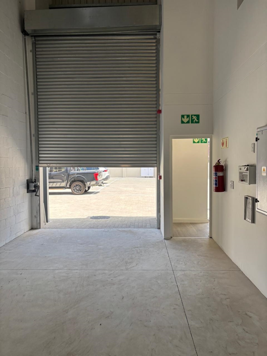 To Let commercial Property for Rent in Fisantekraal Western Cape